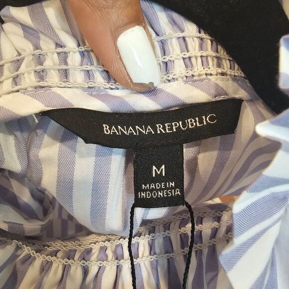 NWT Banana Republic Stripe Ruffle Neck Poplin Sleeveless Top Size Medium - Picture 3 of 4